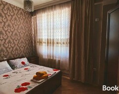 Entire House / Apartment Qafqaz Family Home (Sumqayit, Azerbaijan)