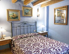 Hele huset/lejligheden Exclusive 12 Bedrooms Villa In Spain2 Very Large Poolsnear Beaches & Barcelona (Riudarenes, Spanien)