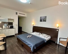 Koko talo/asunto Apartman Priamo Na Hlavnej Ulici (Košice, Slovakia)