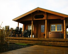 Hele huset/lejligheden A Log Cabin At The Banks Of River Hvítá! (Selfoss, Island)