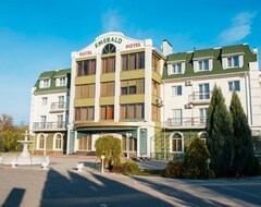 Emerald Hotel (Tolyatti, Russia)