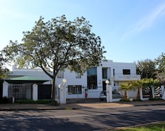 Khách sạn Cape Pillars Boutique Hotel (Durbanville, Nam Phi)