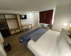 Hotel King Jr. Suite With Double Bed (Santa Cruz, USA)
