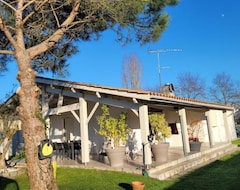 Koko talo/asunto Maison 3 Chambres Avec Jardin (Cussac-Fort-Médoc, Ranska)