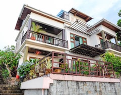 Khách sạn Villa Maria Mirabella (Manoc Manoc, Philippines)