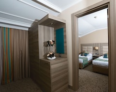 Otel Insula Resort & Spa ex Royal Vikingen Resort (Alanya, Türkiye)