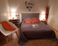 Toàn bộ căn nhà/căn hộ La Meïzou, Bed And Breakfast In Champeix (63) (Champeix, Pháp)