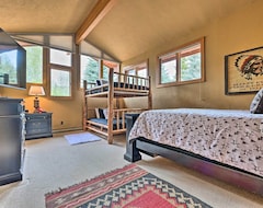 Casa/apartamento entero New! Luxe Retreat W/hot Tub, 3mi To Sun Valley Ski (Sun Valley, EE. UU.)