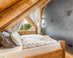 Tüm Ev/Apart Daire 4 Bedroom Accommodation In Ravna Gora (Ravna Gora, Hırvatistan)