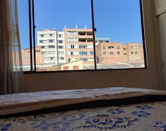 Entire House / Apartment Elegante Apartamento En La Paz (Viacha, Bolivia)