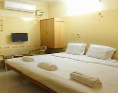 Khách sạn Del-614 (Tirupati, Ấn Độ)