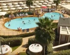 Hotel Le Vele - Fronte Spiaggia Playa Del Sol 108-109 (Riccione, Italia)