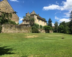 Toàn bộ căn nhà/căn hộ Chateau In The Loue Valley (Scey-Maisières, Pháp)