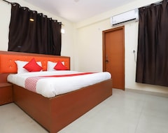 Hotel OYO 28393 Diamond Plaza (Noida, Indija)