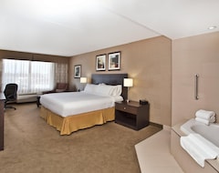 Khách sạn Holiday Inn Express & Suites Kingston Central, An Ihg Hotel (Kingston, Canada)