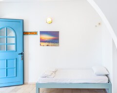 Cijela kuća/apartman Holiday Home Beachfront Lampis Dolphin 1 With Sea View, Wi-fi And Air Conditioning (Kambos, Grčka)