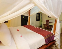 Puri Saron Senggigi Hotel (Senggigi Beach, Endonezya)