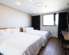 Hotelli Hotel Grand Suite (Incheon, Etelä-Korea)