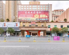 Donglu Hotel (Lufeng, Çin)