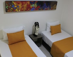 Hotel Pereira 421 (Pereira, Colombia)