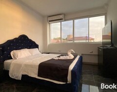 Casa/apartamento entero Suites Alojat Mimos Machala Diagonal Al Oro Verde. (Machala, Ecuador)