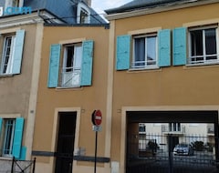 Toàn bộ căn nhà/căn hộ Atypique Logement Central (Arpajon, Pháp)