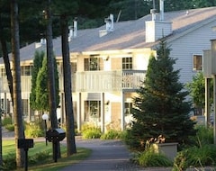 Hotel Black Bear Lodge (St Germain, EE. UU.)