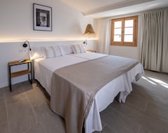 Khách sạn Hotel Tres Tocs (Ciutadella, Tây Ban Nha)