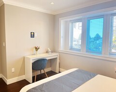 Khách sạn 2 Bdrm Guest Suites Free Parking (Burnaby, Canada)