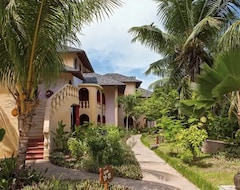 Castello Beach Hotel (Anse Kerlan, Seychelles)