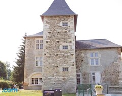 Hotel Abbaye Laique Le Bastion Labbadie (Gan, France)