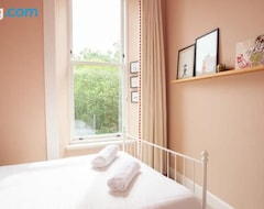 Casa/apartamento entero Bright Spacious 3 Bed Flat (Glasgow, Reino Unido)