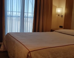 Hotel Tiffany Milano (Trezzano Sul Naviglio, Italia)