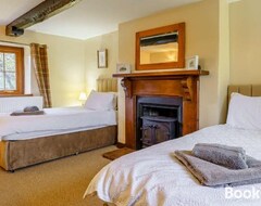 Koko talo/asunto 1 Bed In Abergavenny 88015 (Pontypool, Iso-Britannia)