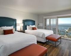 Shore Cliff Hotel (Pismo Beach, USA)