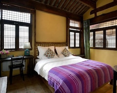 Hotel Blossom Hill Inn (Lijiang, China)