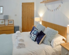 Cijela kuća/apartman 3 Bedroom Accommodation In Penelewey, Near Truro (Feock, Ujedinjeno Kraljevstvo)