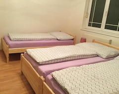 Cijela kuća/apartman Furnished Accommodation With Indoor Pool (Pardubice, Češka Republika)