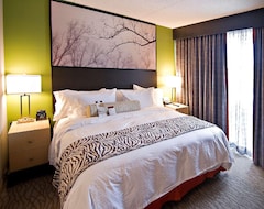Khách sạn DoubleTree Suites by Hilton Hotel Huntsville South (Huntsville, Hoa Kỳ)
