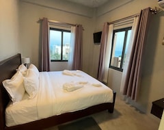 Khách sạn Coral View Hotel & Resort (Caye Caulker, Belize)