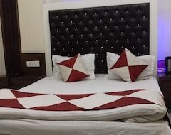 Khách sạn Hotel Saffron Inn (Delhi, Ấn Độ)