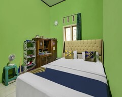 Hotel Oyo Homes 91153 Desa Wisata Kawasen (Ciamis, Indonesien)