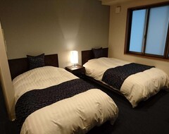 Hotel Onomichi Minato (Onomichi, Japan)