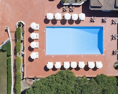 Club Hotel Cormorano (Baja Sardinia, Italia)