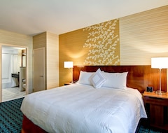 Khách sạn Fairfield Inn & Suites By Marriott Kamloops (Kamloops, Canada)