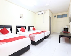 Khách sạn Super Oyo 89640 Hotel Pelangi Marang (Marang, Malaysia)