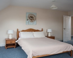 Cijela kuća/apartman Spacious 2 bed apartment with garden/parking, close to town/beach (sleeps 6) (Bournemouth, Ujedinjeno Kraljevstvo)