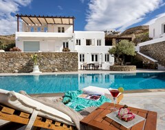 Khách sạn Villa Galaxy (Panormos, Hy Lạp)
