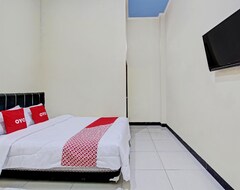 Hotel Oyo 92594 Raja Ratu Homestay (Wonosobo, Indonesien)