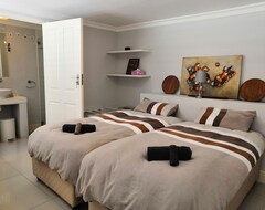 Hotel T House (Cape Town, South Africa)